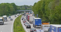 Live Verkehrslage und Staumeldungen in Tschechien: Verkehrsmeldungen auf 5 Minuten genau!
