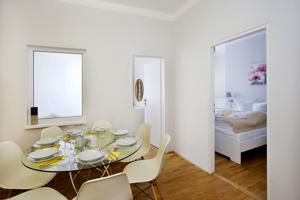 Mozaika Apartment by Ruterra in Prag