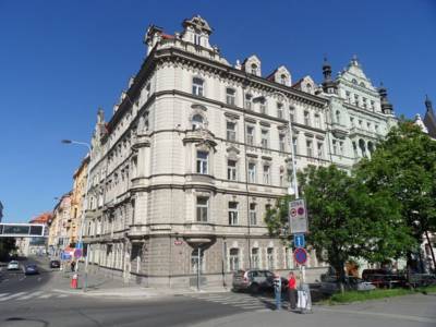 Apartment Flat River in Prag