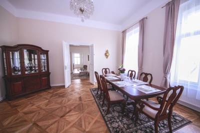 Apartment Savoy in Prag