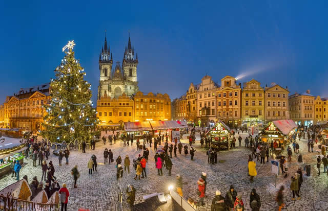 Weihnachtsmarkte Tschechien 2021 Offnungzeiten Platze Einkaufstipps Adventsmarkte In Prag Und Tschechien